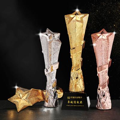 China Low price Support OEM Factory Price Eco-Friendly gold resin star trophies en venta