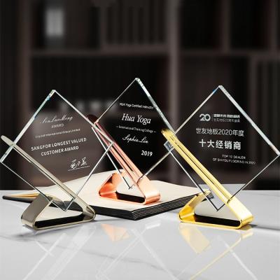 China New Arrival business gift Fine Workmanship Custom Engraving cheap Metal Glass Trophy for sale