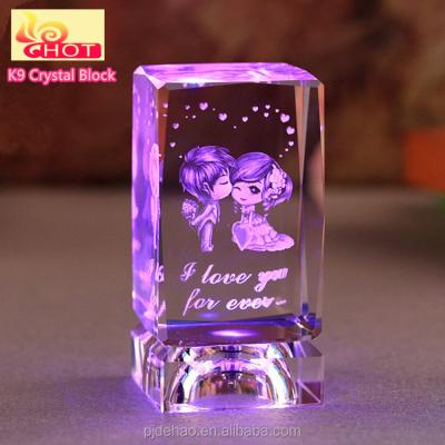 中国 Wholesale Discount Newest Selling OEM Quality 3D Glass Cube 販売のため