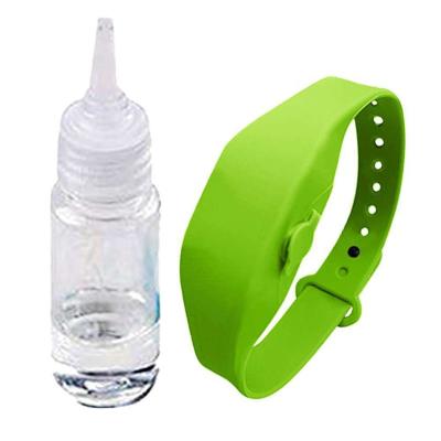 China 2021 Package Silicone Hand Sanitizer Dispenser Wristband Silicone Slap Hand Sanitize Wristband for sale