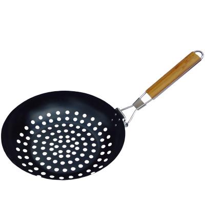 China Hot Sale Rust Prevention Stick Liner BBQ Metal Grill Not Easily Cleaned Black Pan With Folding Handle for sale