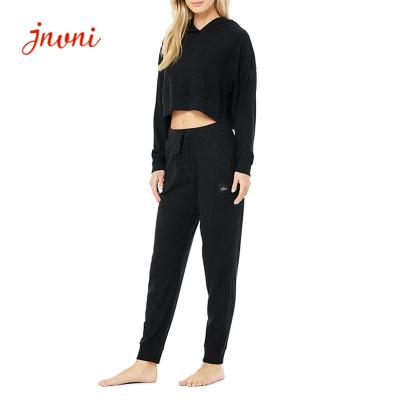 China O Loungewear das mulheres de nylon marcadas do Spandex ajustou grupos do fato de esporte 360gsm para mulheres à venda