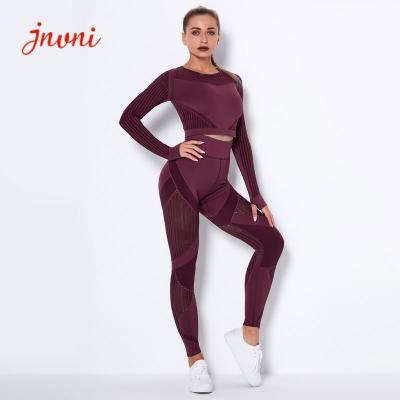 China Frauen 300gsm Activewear stellt mit Daumen-Loch-Turnhalle Mesh Yoga Clothing Sets ein zu verkaufen