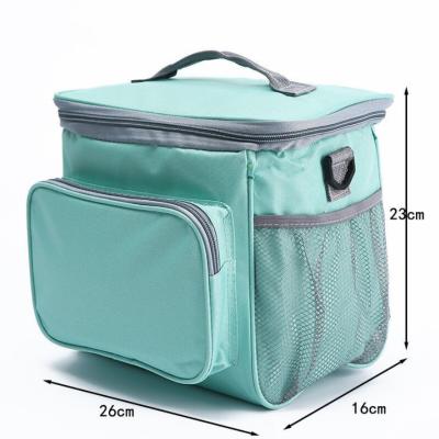 China 2020 Eco-Friendly Cooler Bag Outdoor Insulated Picnic Tote Bag With Shoulder Strap For Sports Beach Camping Travel for sale