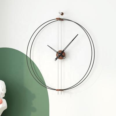 China Modern Design Interesting Price Minimalist Type New Home Clock Metal Wall Decor With Wood For Living Room Bedroom for sale