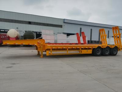 China Low Body Heavy Duty Load Semi-Trailer with Ramp and Jost 2.0 or 3.5 Inch King Pin for sale