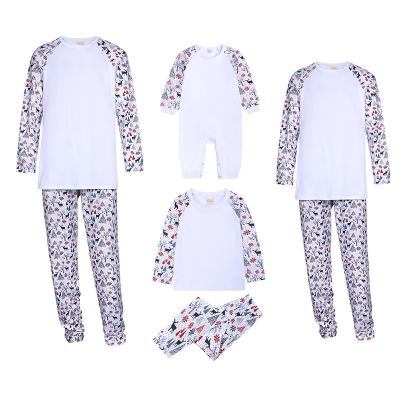 China 2021 Soft Cotton Long Sleeve Christmas Family Pajamas Set Anti-Shrink Baby Clothes for sale