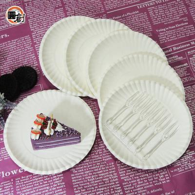 China disposable wedding disposable dishes and disposable paper forks for sale