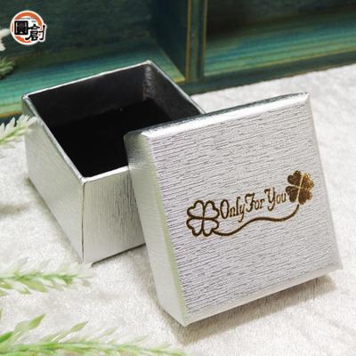 China Jewelry Packaging Custom Printed Silver Gold Stamping Jewelry Packaging Cardboard Luxury Packaging Jewelry Box for sale