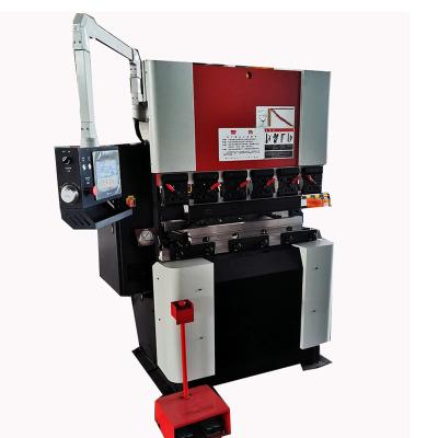 China Hotels Electro-hydraulic servo CNC bending machine automatic  CNC hydraulic bending machine for sale