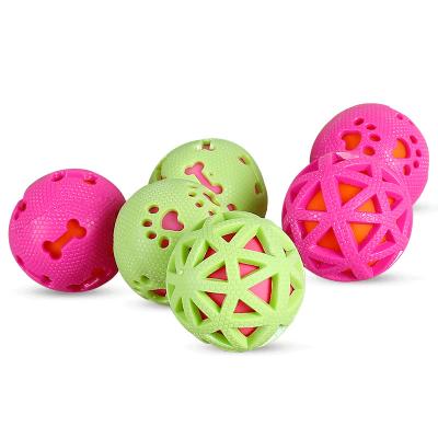 China Viable Wholesale Dog Toy Cute Rubber Bite Ball Pet Squeak LED Ball Toys for sale