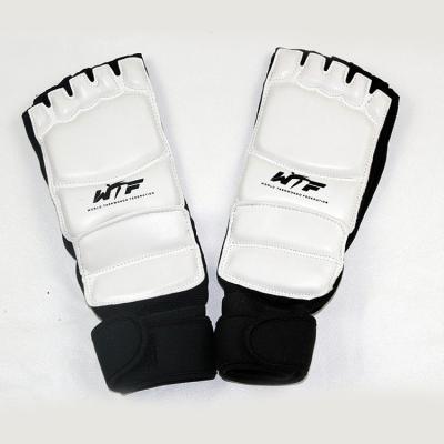 China 2021 Amazon Hot Sale Taekwondo Foot Pad Eco-friendly Taekwondo Foot Gloves for sale