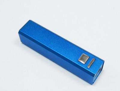 China Banco ultra pequeno magro 2600mAh do poder do Usb do batom para Iphone 5s, micro carregador do Portable do Usb à venda