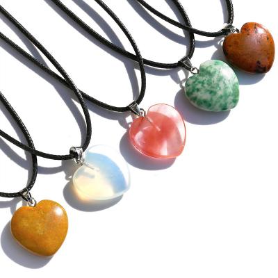 China Heart Shape 20mm Natural Semi-Gem Energy Healing Crystal Women Sweater Chain for sale