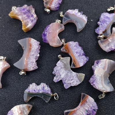 China Original Stone Agate Crystal Pendant Moonspot Natural Amethyst Cluster Hand Cut Moon Shape Necklace for sale