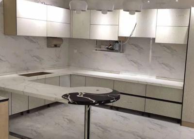 Κίνα Άσπρη κουζίνα Worktops, πέτρινο προσαρμοσμένο Countertops μέγεθος χαλαζία χαλαζία προς πώληση