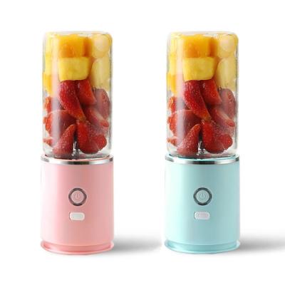 China Wireless+ Mini Portable Portable USB Blenders 400ml Glass Bottle Fresh Fruit Orange Citrus Mini Juicers for sale