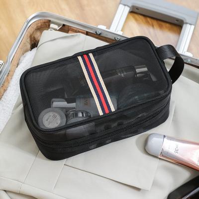 China Black Cosmetic Mesh Fashion Quality Cosmetic Bag Metal Zipper Cosmetic Bags For Travel for sale