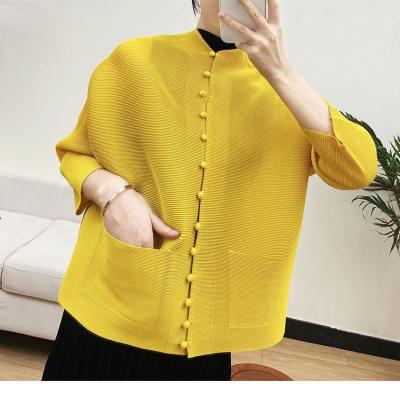 China Anti-wrinkle Geo'Peck Pleated small coat spring new blouse sunscreen loose coat and autumn retro blouse for sale