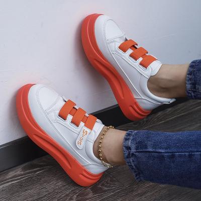 China Fashion Trend Women's Color Blocking Sports Shoes Slip On Magic Stripe Skate Shoes for sale