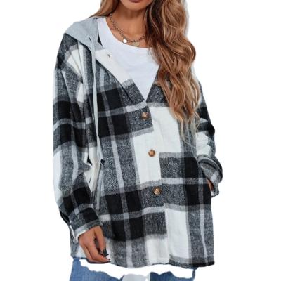 China New Arrival Anti-Shrink Plaid Flannel Removable Hoodie Shacket For Women Plus Size Heat Jacket for sale