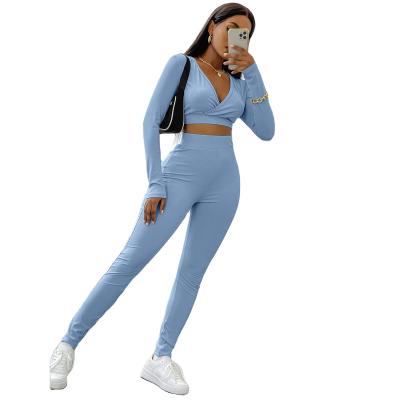 China 2022 New Arrival Logo Woman Joggers Loose Crop QUICK DRY Custom Top Pants V-Neck Two Piece Pant Set for sale