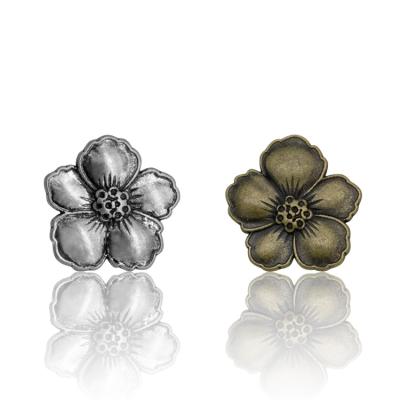 China Custom British Style Nickel Free Round Embossed Logo Gold Metal Leg Flower Button for sale