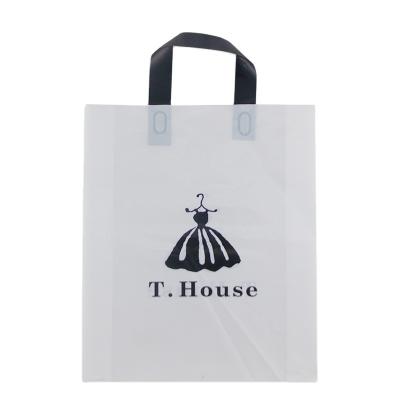 China Eco Friendly Garment Plastic Packaging Bags HDPE Custom Logo Printed for sale