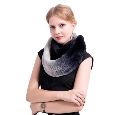 China Real Fur Hand Knit Scarf Thickness Quality Gradient Color Woman Real Fur Infinity Ring Scarf for sale