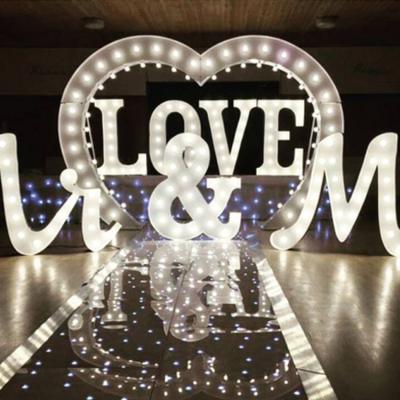 China 2021 hot sale wedding bulb led letter light bulbs love letters wedding decoration for sale