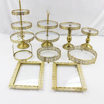 China Sustainable Wedding Gold Metal Dessert Cake Stand Show Decorative Luxury for sale