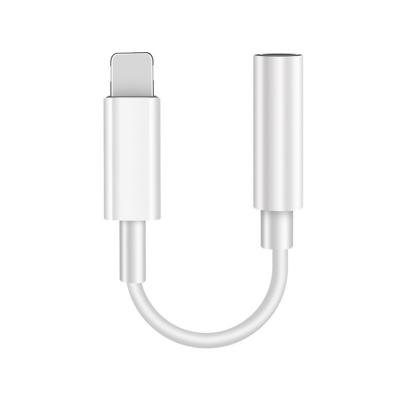 China Cordón de Jack Adapter Apple Earbuds Aux del perno del cable de audio 8 de Otg 3.5m m en venta