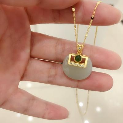 China Necklace Personalized Necklace Vintage S925 Gold Plated Jade Lock Pendant Necklace for sale