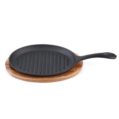 China Wholesale Viable Frying Grill Pan Cast Iron Sizzling Fajita Steak Dish Pans With Wooden Tray Base for sale