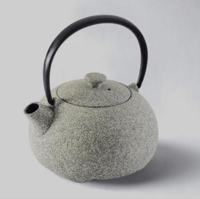 China Sustainable Personalized Cast Iron Teapot Metal Teapot for sale