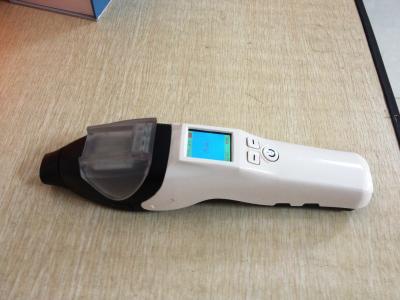 China AT7000 Professional Police Breathalyzer Alcohol Tester For Quick Screening for sale