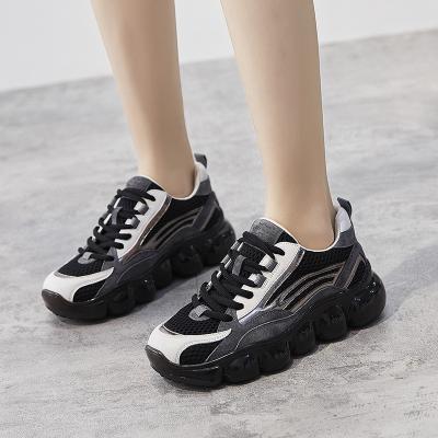 China Fashion Trend High Quality Air Cushion Sports Shoes Mesh Black Trainers Women Sneakers for sale