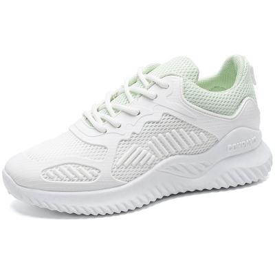 China New Fashion Trend Wholesale Women's Running Shoes Lightweight Mesh Breathable Shoes Sneakers For Ladies Sports Shoes for sale