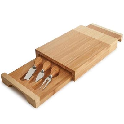 China Sustainable Biodegradable Custom Natural Cheese Tray Board Bamboo Wooden Chopping Boards for sale