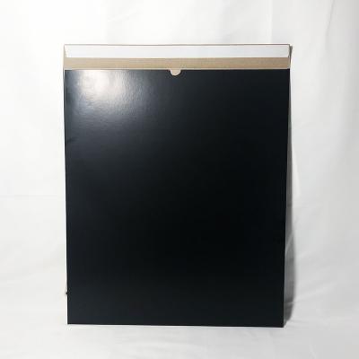 China Recycled Cardboard Material Custom Black Paper Envelope for sale