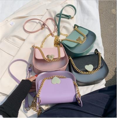 China 2020 New Korean Fashion Shoulder Bag Chain Cross - Body Bag Jelly Handbag for sale