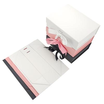 China Custom Logo Recycled Materials Clothing Jewelry Ribbon Cosmetic Magnetic Closure Magnetic Paper Gift Boxes for sale