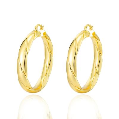 China Trendy High Quality Circle Style Copper Fashion Earrings Hollow Out Stud Earrings Gold Circle Earrings for sale