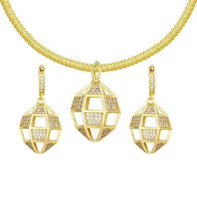 China CLASSIC Top Selling African Dubai Ladies 24K Gold Plated Wedding Jewelry Set Ethnic Lantern Shape Pendant Accessories for sale