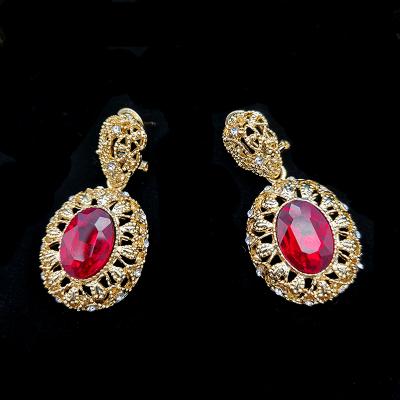 China Custom Your Brand High Fashion Goods Sister 2021 24K Gold Plated Luxurious Dubai Necklace Earrings Dubai Women Jewelry Set for sale