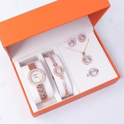 China New Classic Ladies Watch Diamond Fashion Quartz Watch Set Five Piece Set for sale