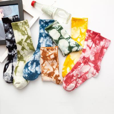 China Manufacturer New Breathable 2022 Design Customized Sports Socks Crew Tie Dye Athletic Socks Unisex Sports Cotton for sale