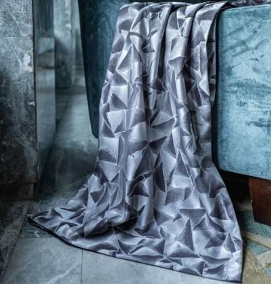 Κίνα Damascus Silk Satin Jacquard Yarn Dyed Blackout Curtains European Style προς πώληση