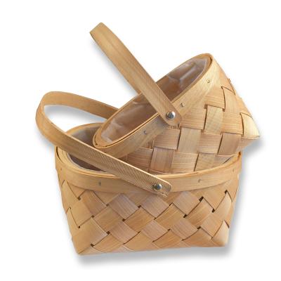 China Eco Friendly Handmade Home Decoration Material Wooden Rattan Sustainable Hanging Storage Handle Daily Cosmetics Flower Pot Baskets for sale