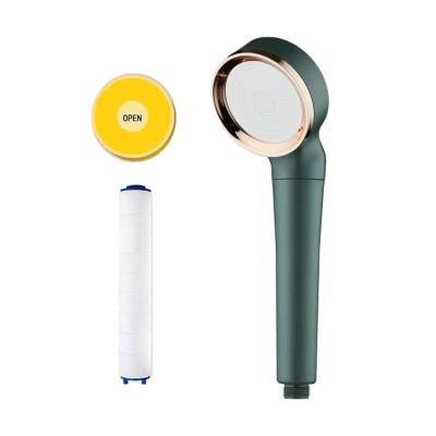 China New Water Saving Shower Heads KOREA Design Vitamin C Filter Shower Head With PP Filter Cartridge Water Saving High Pressure Shower for sale